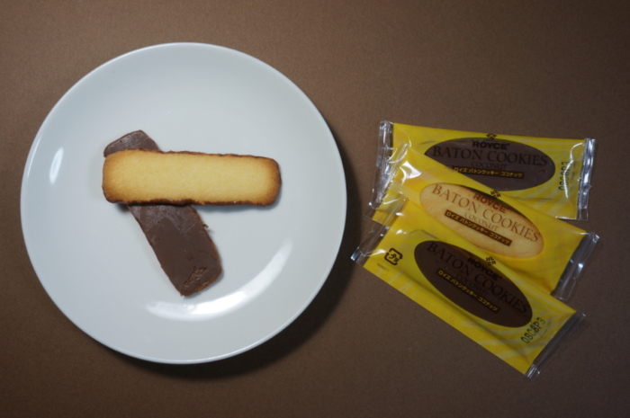 市場 ロイズ 人気 バトンクッキー クッキー ココナッツ25枚入×3個セット チョコ ココナッツ 北海道 ROYCE