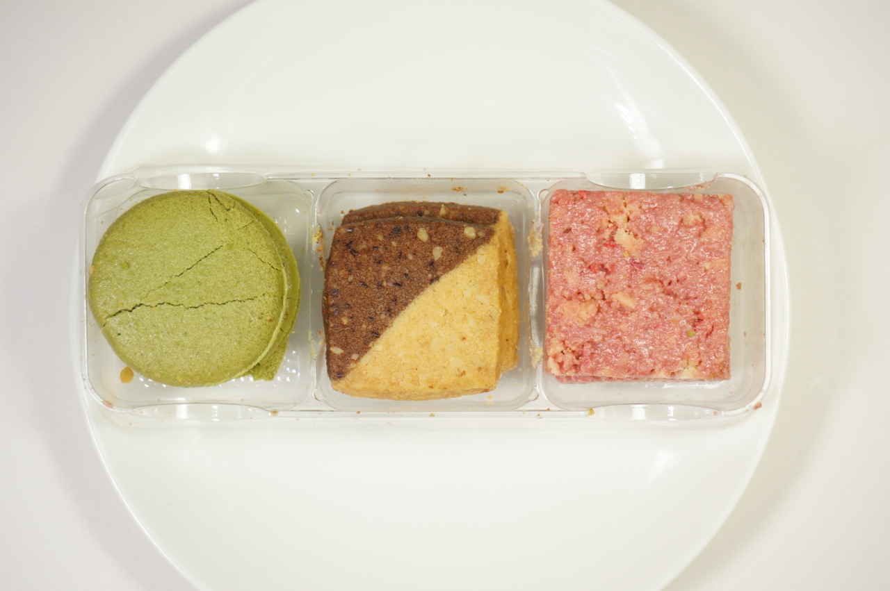 それぞれの形を代表する3種類のクッキーセット 六花亭 まるさんかくしかく ミニ レビュー Interact それぞれの形を代表する3種類のクッキーセット 六花亭 まるさんかくしかく ミニ レビュー Interact