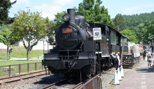 蒸気機関車の乗車体験もできる！北海道初の官営幌内鉄道の跡地に作られた「三笠鉄道記念館」を訪れる