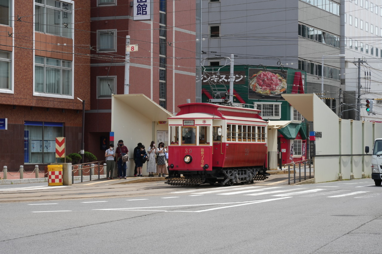 1910年製造の箱館ハイカラ號に遭遇！函館駅前から十字街まで