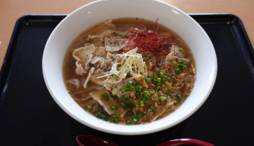 玉ねぎ札幌黄が入った麺！空港内にある丘珠キッチンで「丘珠ラーメン」を食べる