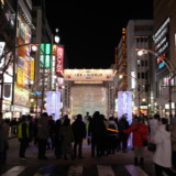 ココノススキノが開業して賑やかに！さっぽろ雪まつり関連イベント「すすきのアイスワールド2024」会場レポート