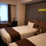 交差点から直進するだけ徒歩約5分！お手頃価格で便利な「スマイルホテルプレミアム札幌すすきの」に宿泊する